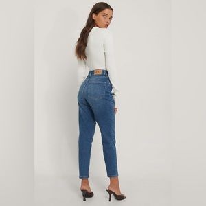 NA-KD Comfort Mom Jeans High Waisted NWT